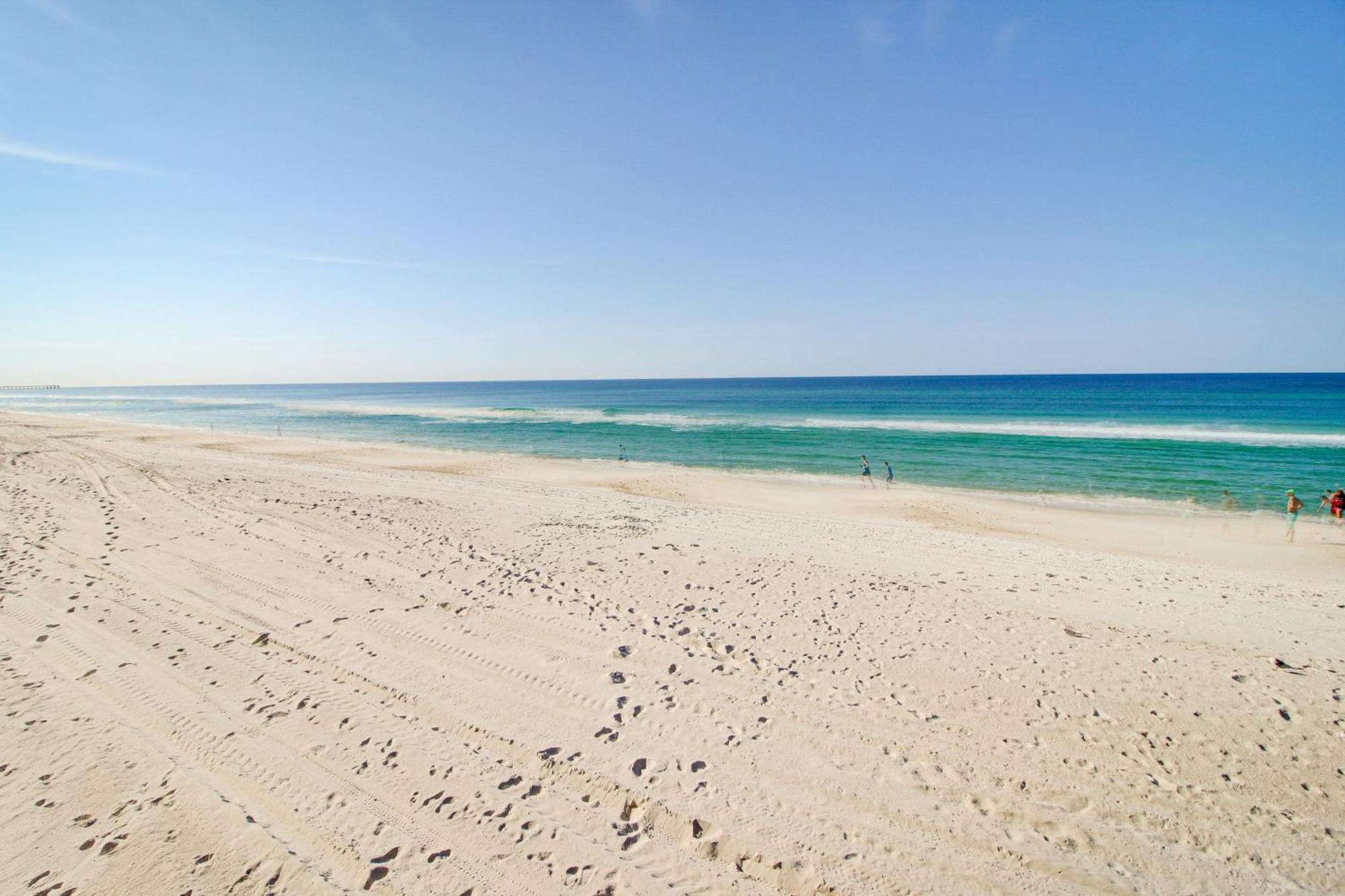 Beachwalk 10f