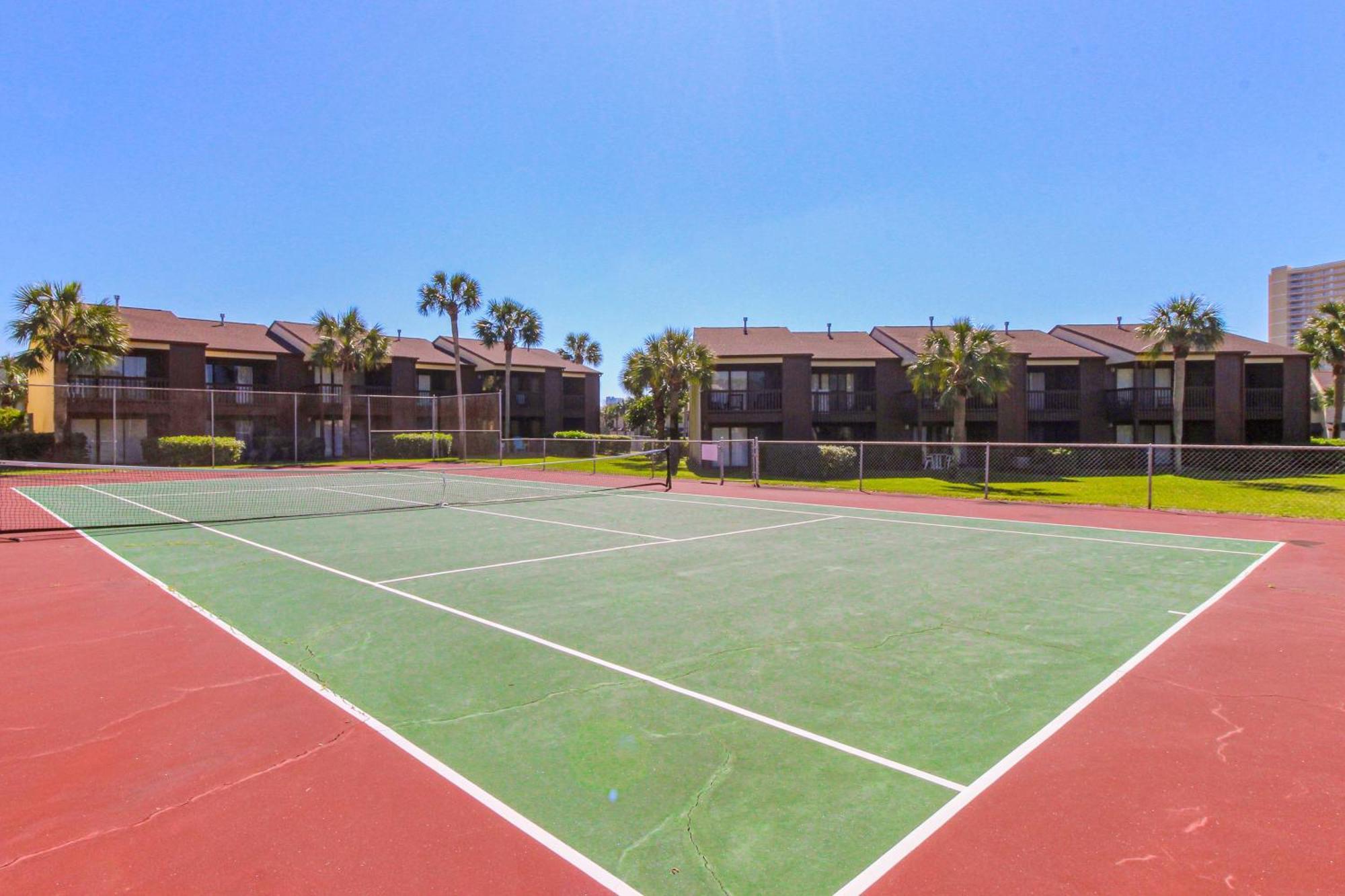 Apartment Beachwalk 10f *